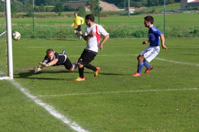 SV Rasch - TSV 04 Feucht 2:3 (0:1)